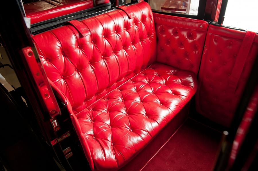  Columbia Mark XXXV Electric Landaulet 1899 года  (фото 10 из 15)